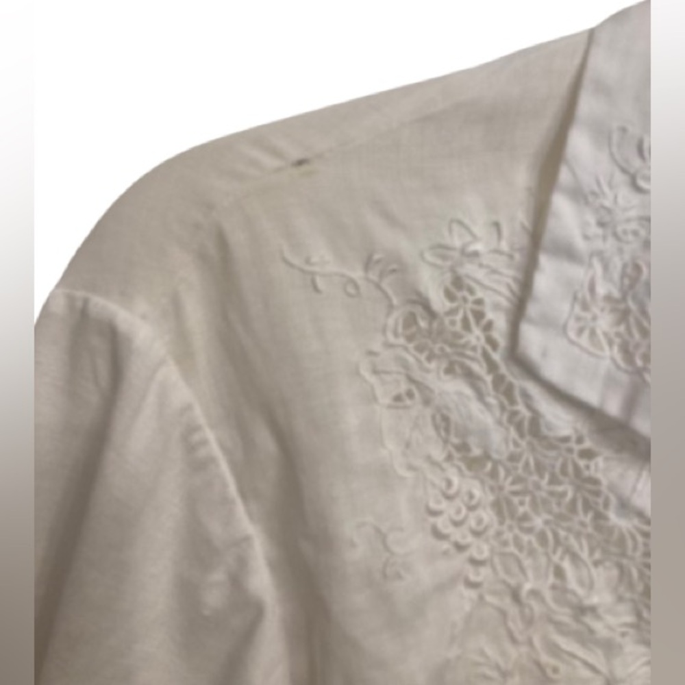 Vintage White Lace Embroidered Women's Blouse, Top, Cut Out Retro Small - Picture 4 of 8